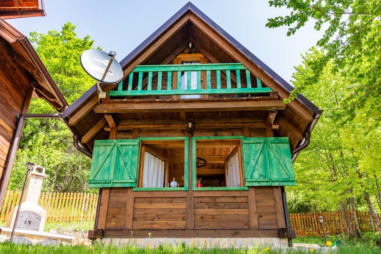 Drvene Kuce Suska - Wooden Houses Suska Zaovine Buitenkant foto