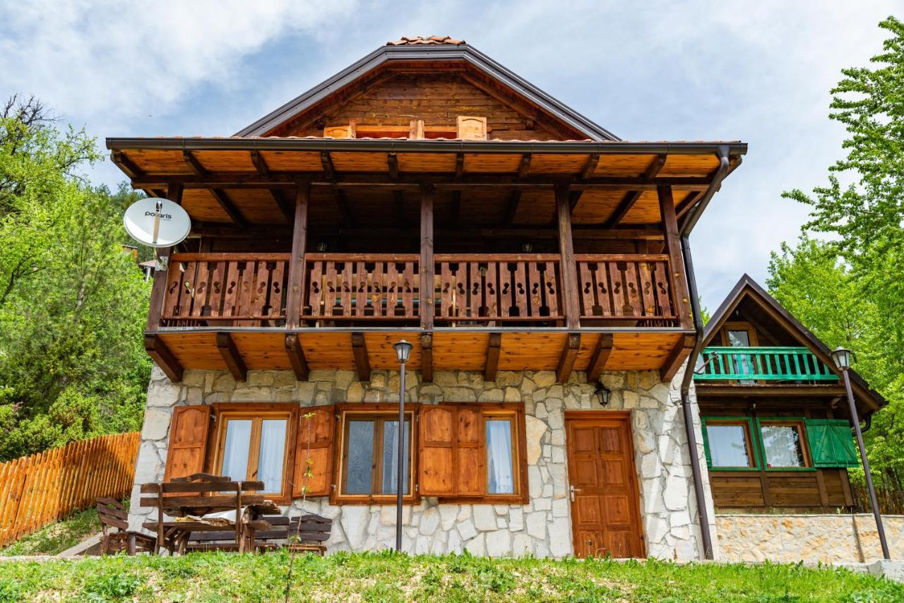 Drvene Kuce Suska - Wooden Houses Suska Zaovine Buitenkant foto
