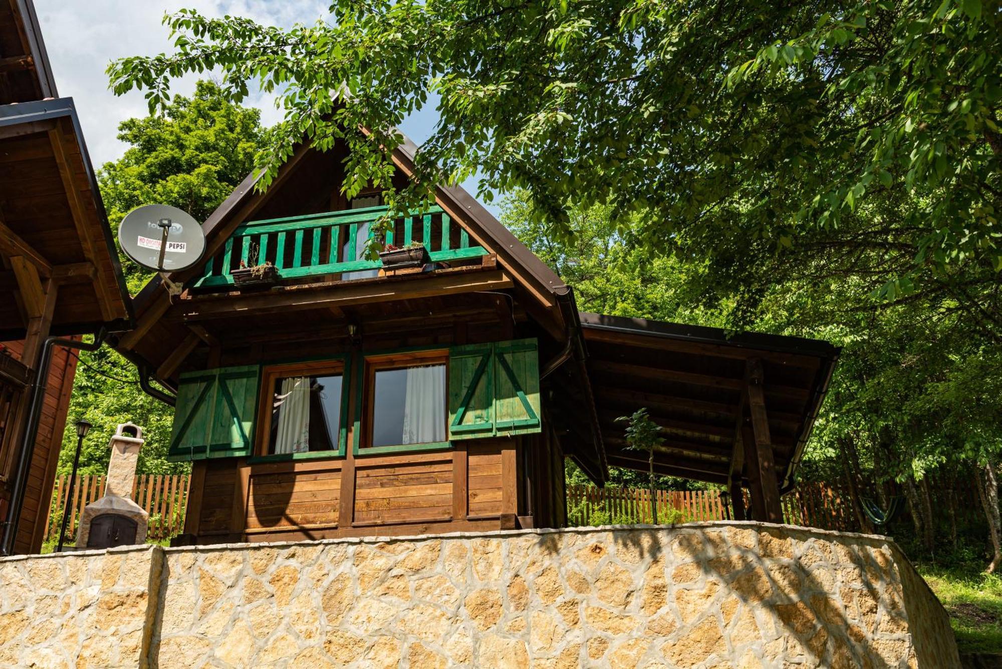 Drvene Kuce Suska - Wooden Houses Suska Zaovine Kamer foto